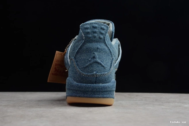 Jordan Levi's Denim x 4 AO2571-401 Nike Air 0803